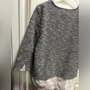 Ann Taylor L mixed media sweater